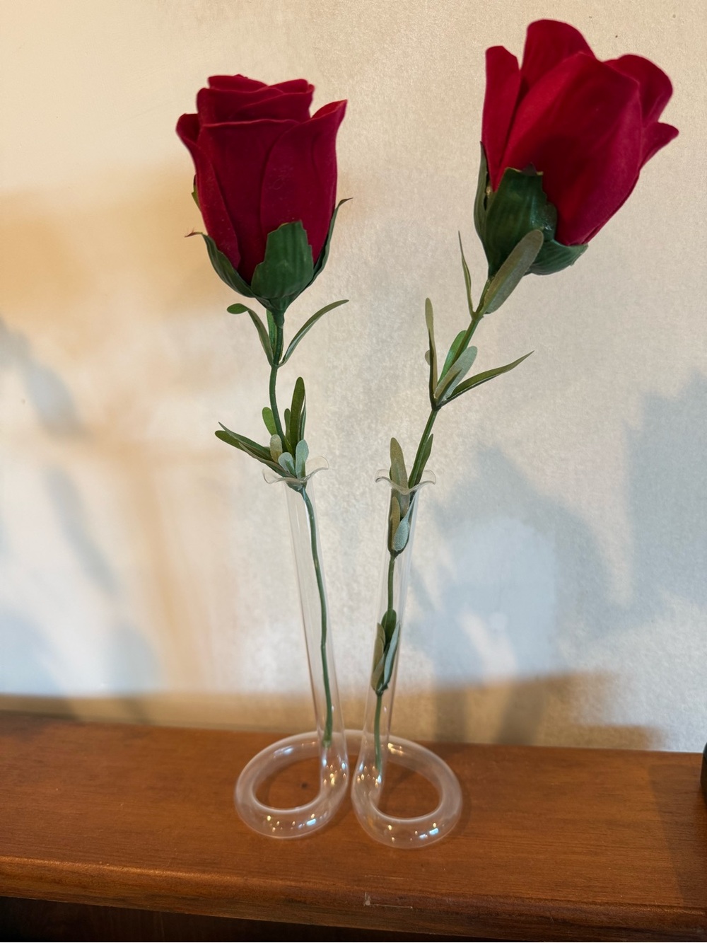 4242 MCM clear borosilicate glass looped double stem bud vase includes silk rose